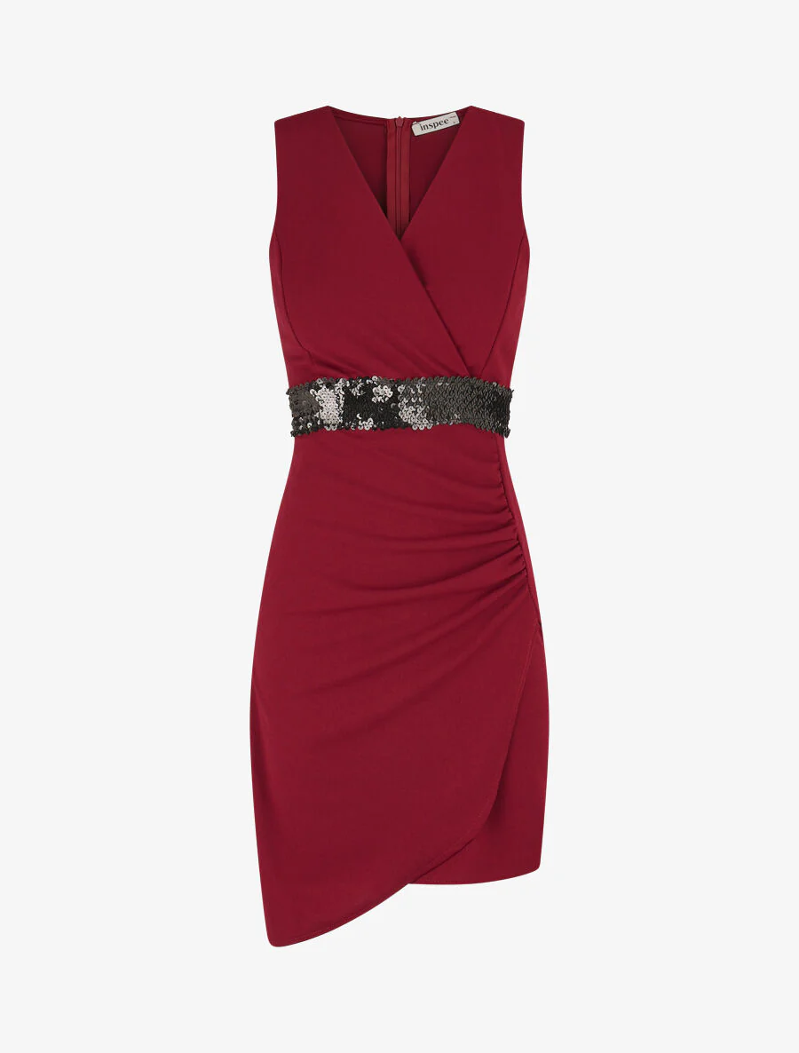 Asymmetrische jurk met pailletten in de taille - bordeaux