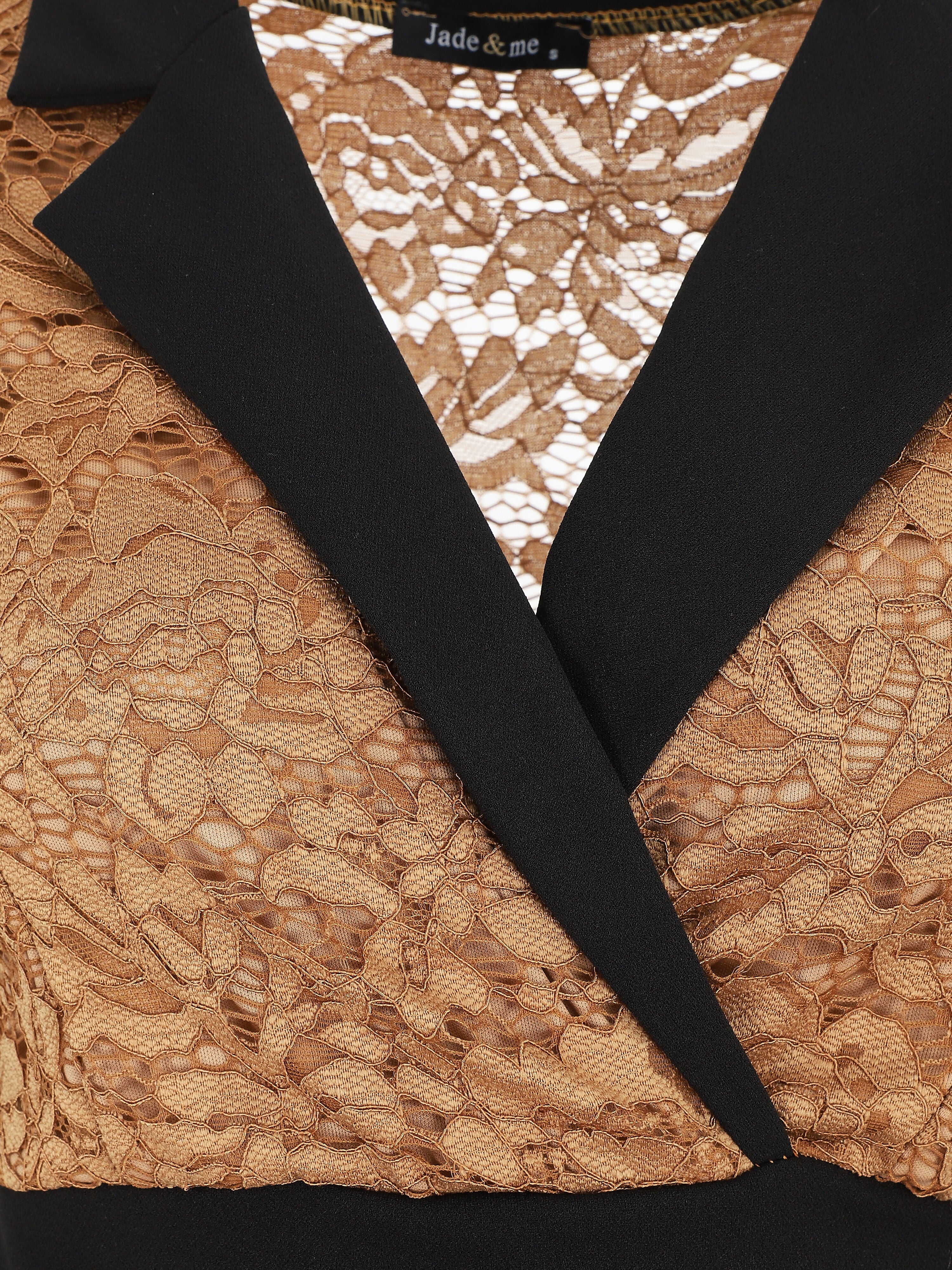 Asymmetrische jurk van twee materialen - Kameel - Image 4