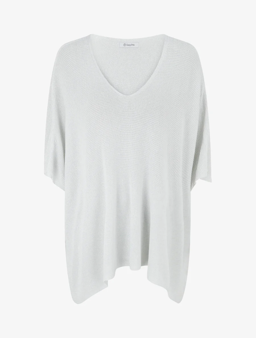 Asymmetrische top met korte mouwen van fijn glanzend breiwerk. - Wit