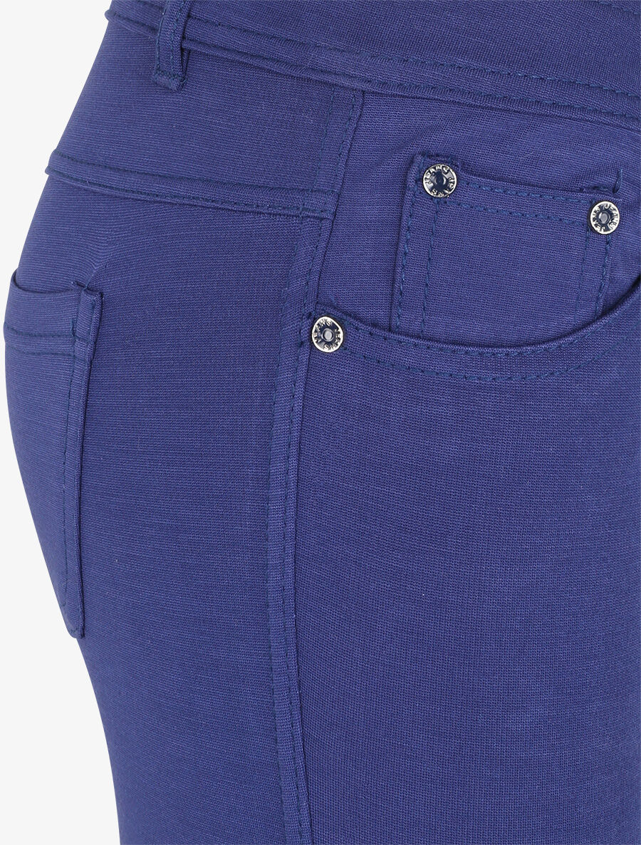 Basale laaggetailleerde broek - Elektrisch blauw - Image 3
