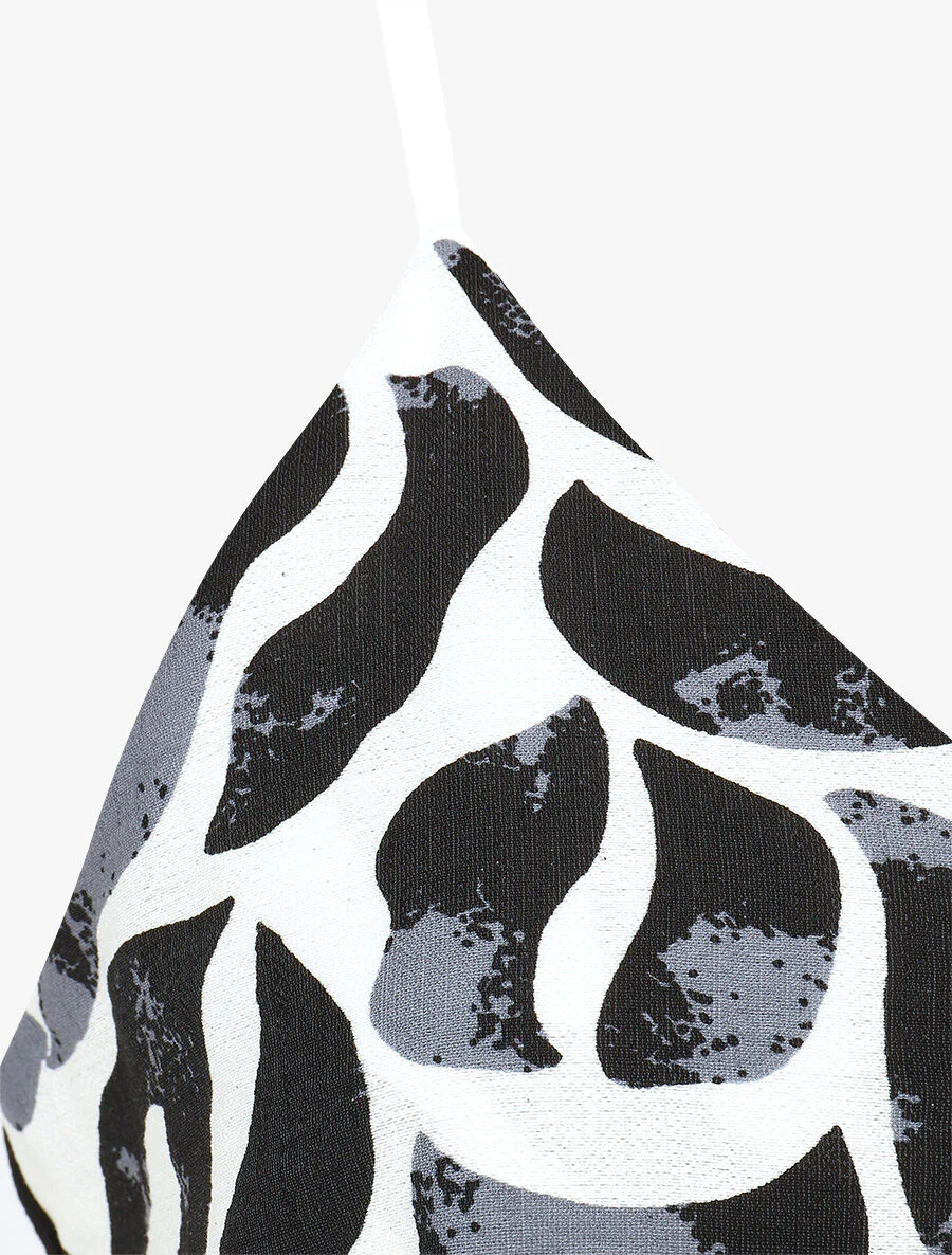 Caraco en broek met abstracte print - zwart - Image 6