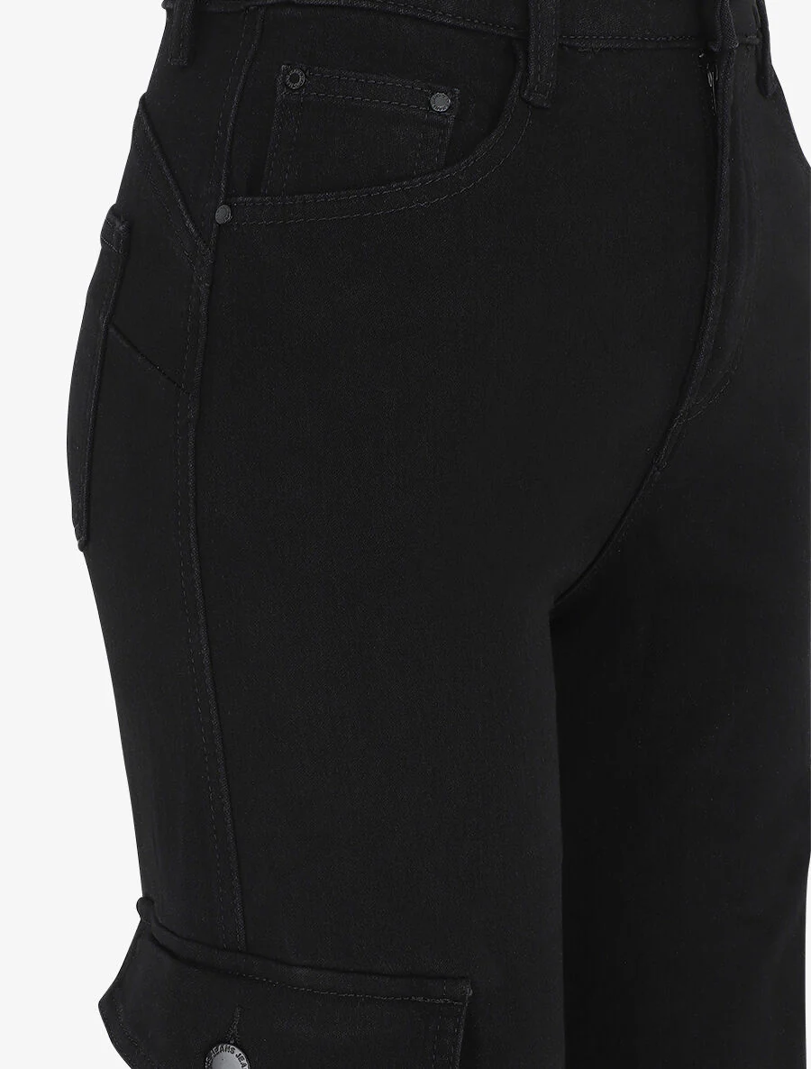 Cargo stijl flare jeans - zwart - Image 3