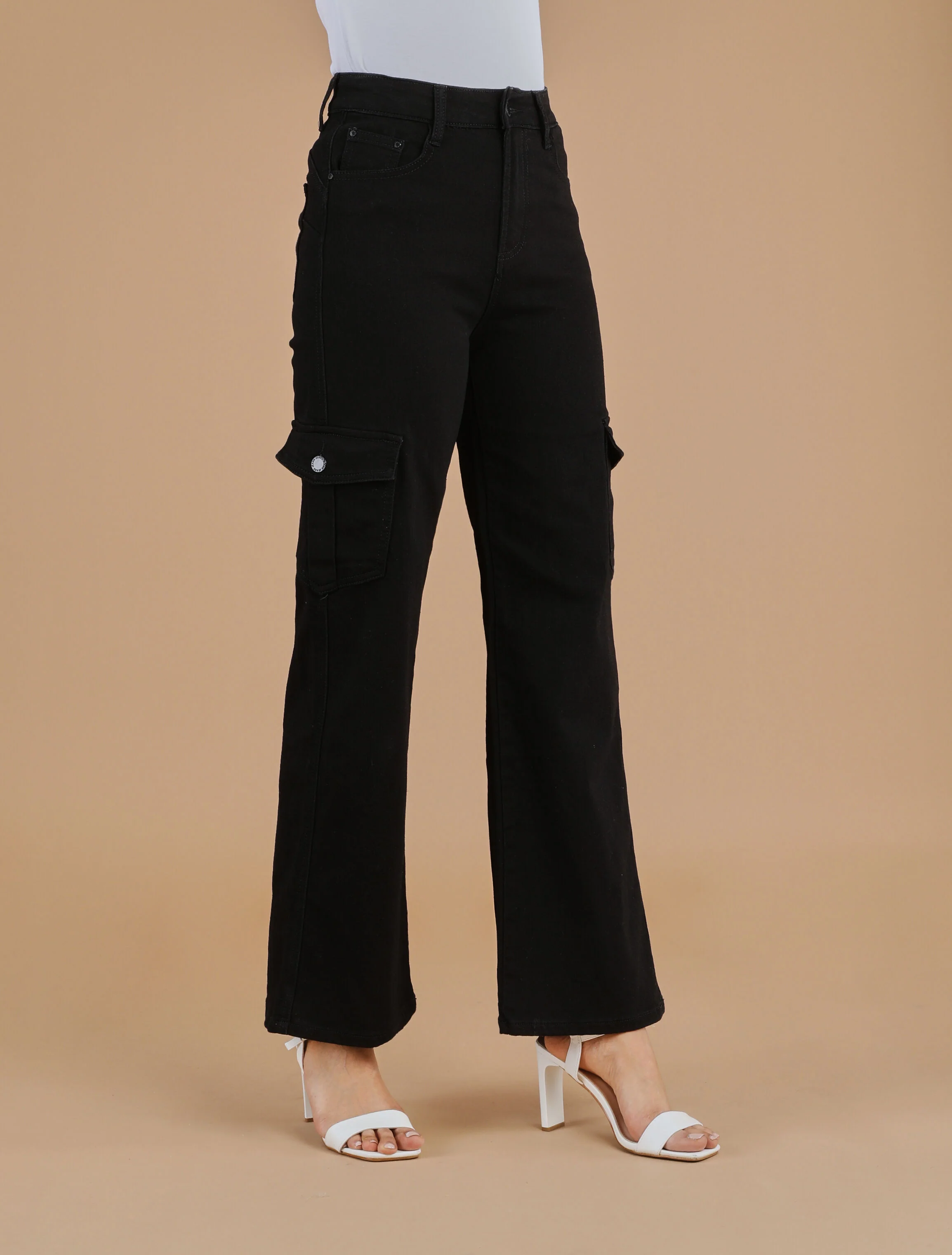 Cargo stijl flare jeans - zwart - Image 4