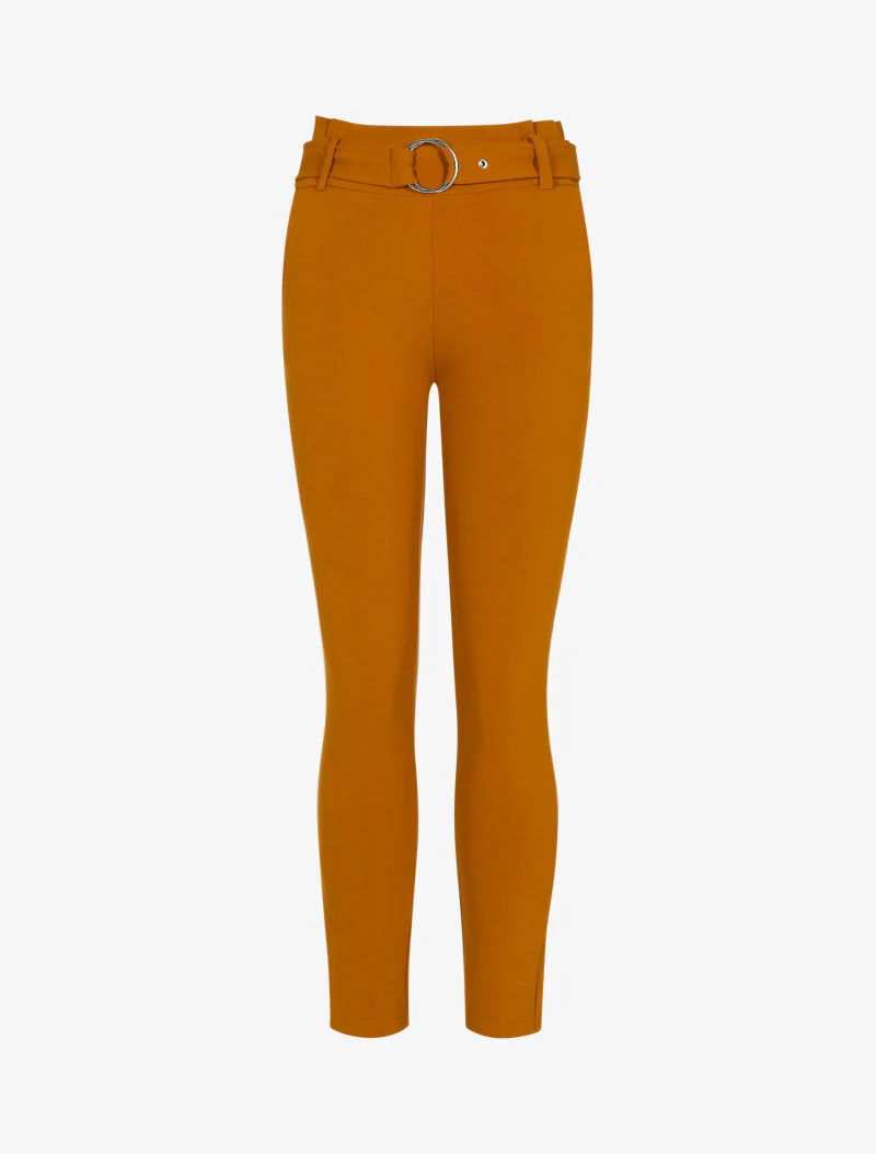 Broek met wortelpasvorm en ceintuur - roestkleurig - Image 2