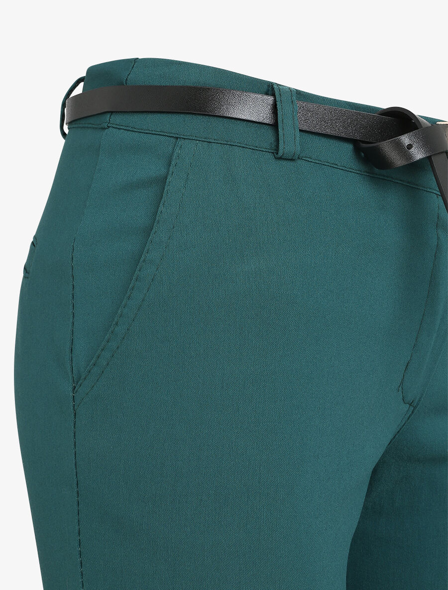 Een effen 7/8 broek met omgekeerde zomen - Dennengroen - Image 3