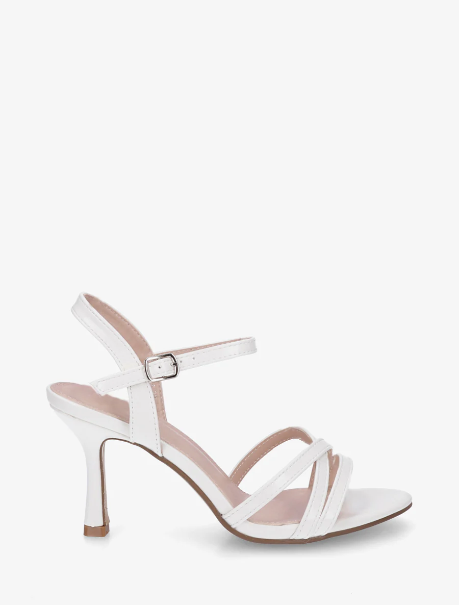 Effen sandalen van imitatieleer met een sleehak. - Wit