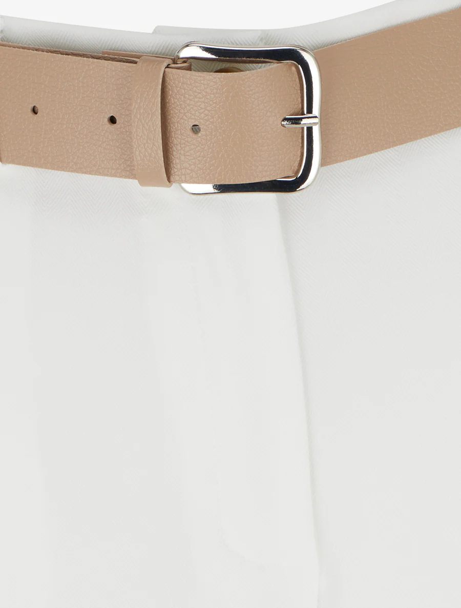 Effen short met ceintuur en zoom - Wit - Image 3
