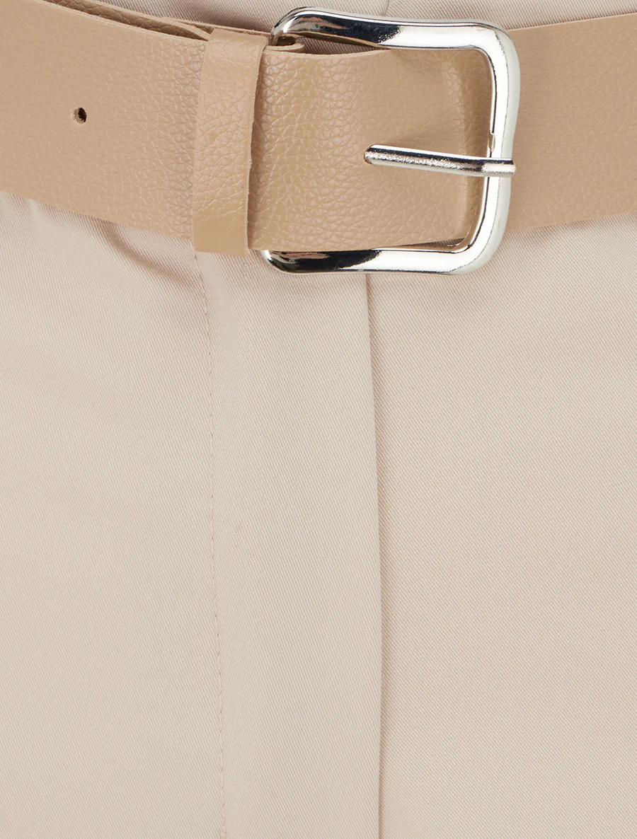 Effen short met zoom en ceintuur - Beige - Image 3