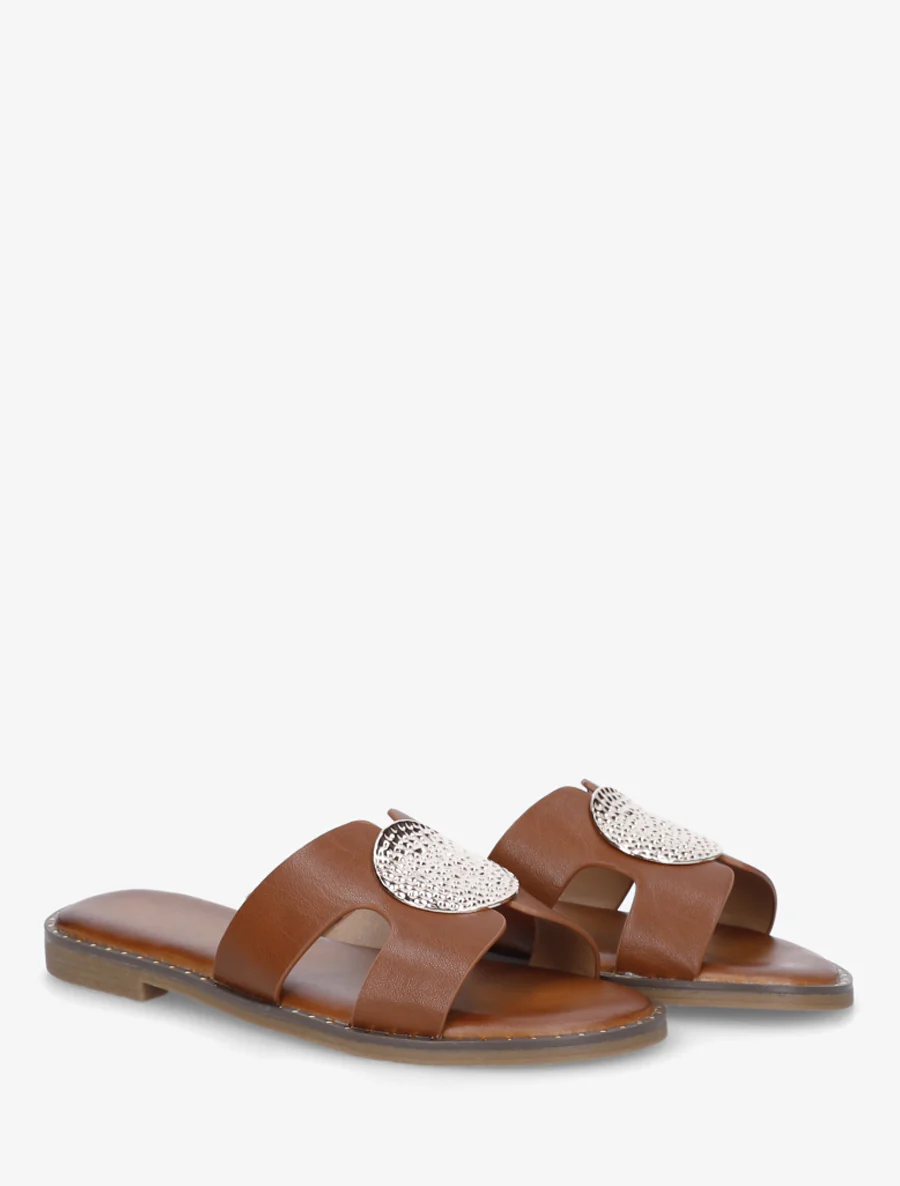 Effen slippers met metalen inzetstuk - Kameel - Image 4