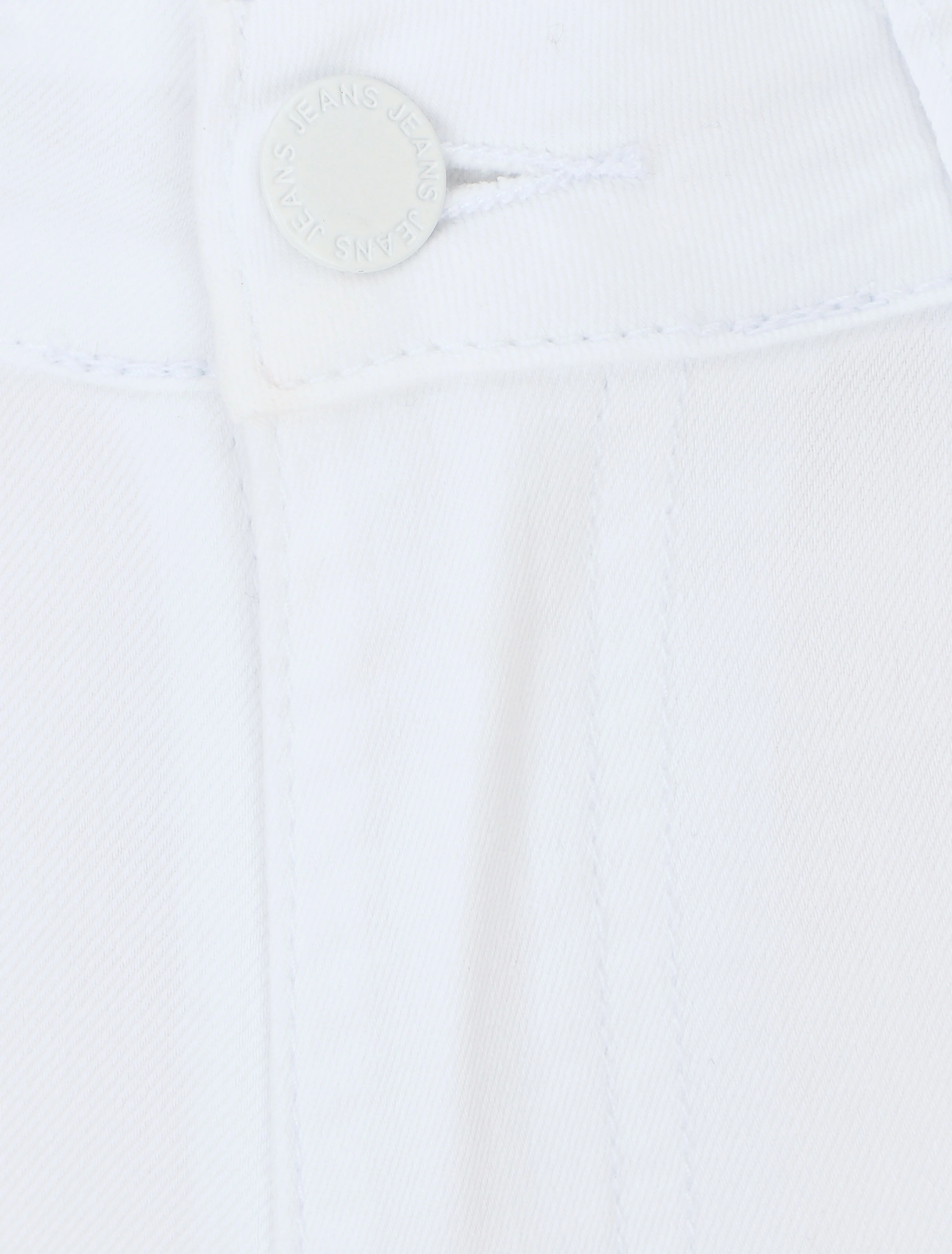 Effen. uitlopende jeans met standaard taille - wit - Image 3