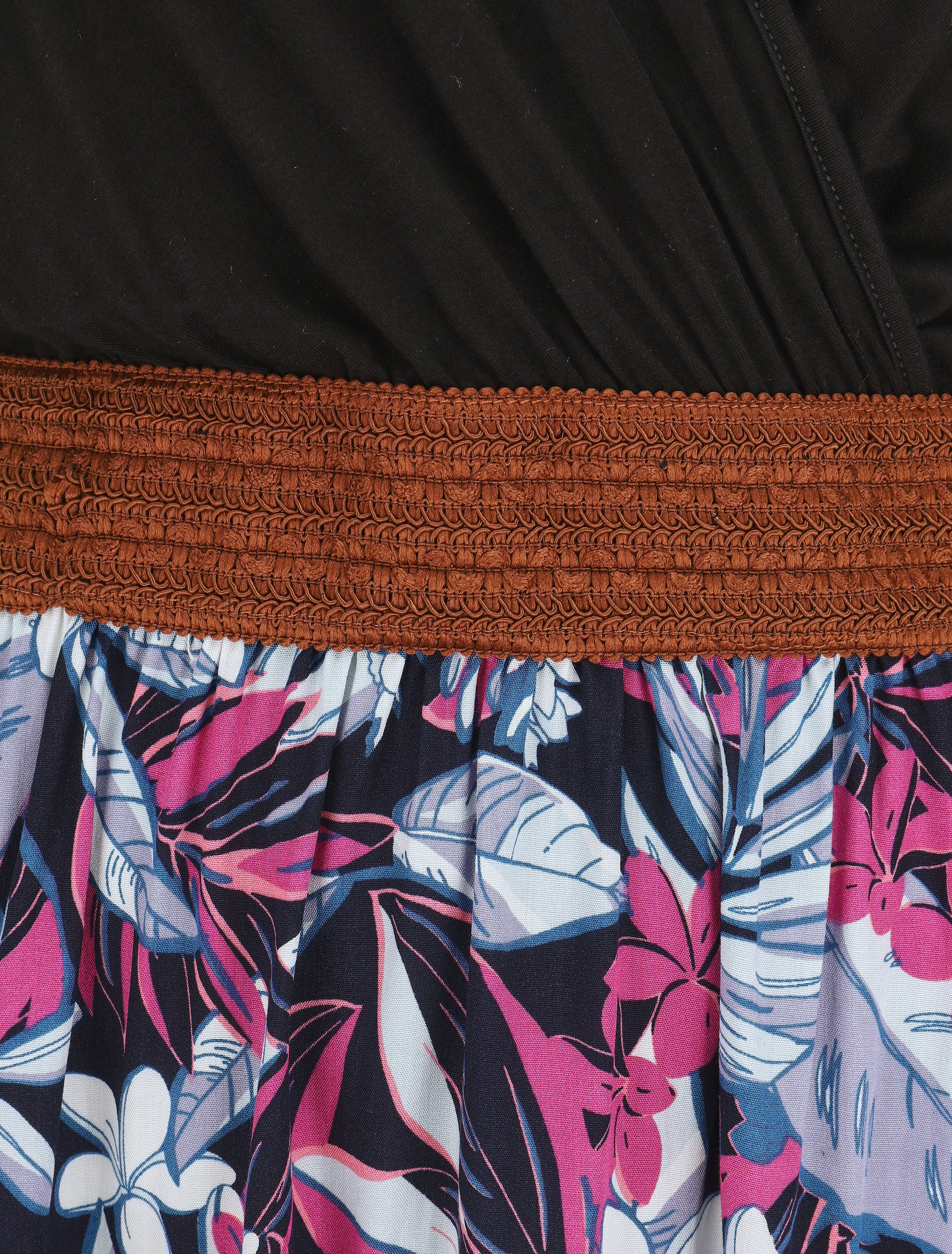 Elastische jurk met rok met bloemenprint - roze - Image 3