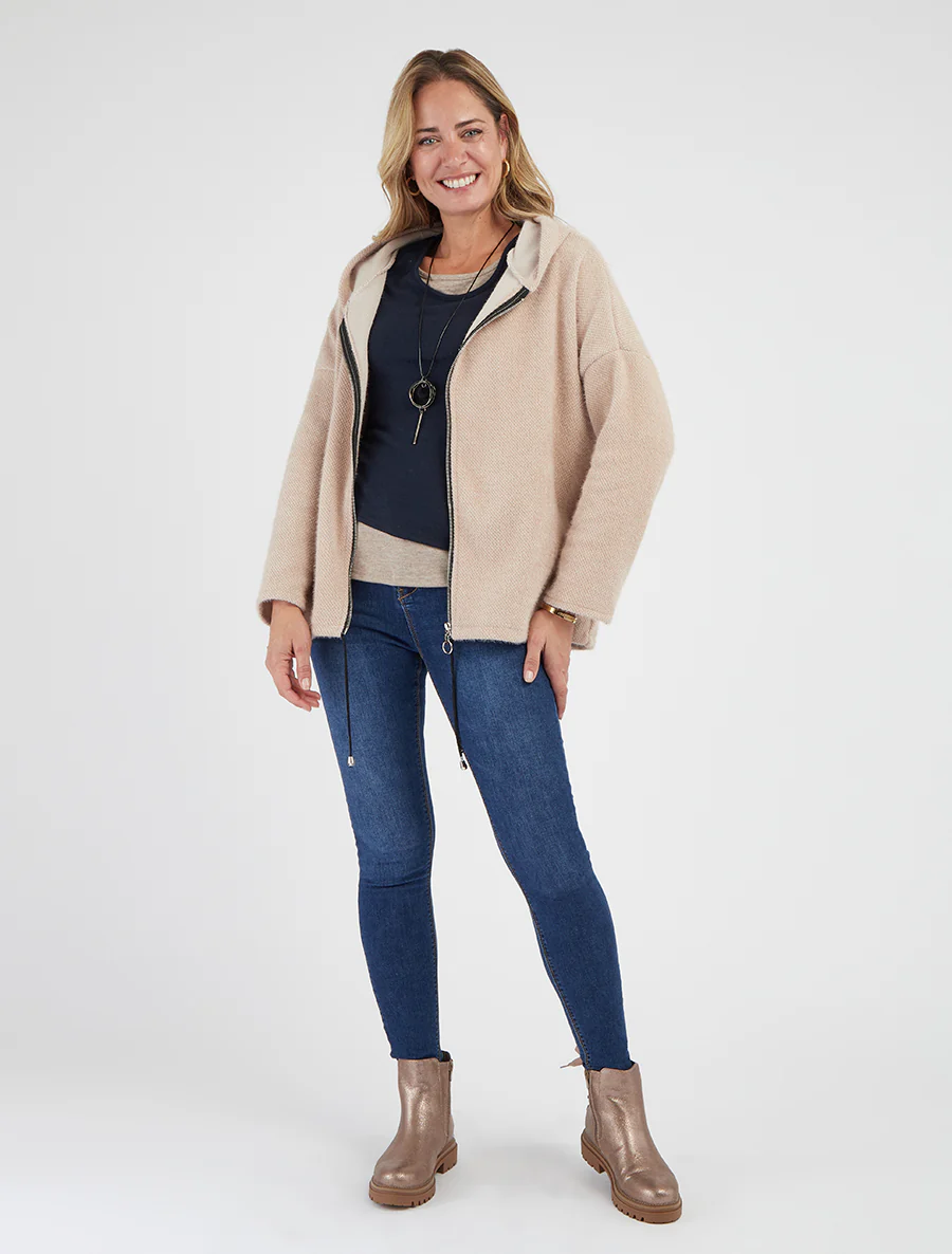 Gebreid vest met rits en capuchon - Beige - Image 4