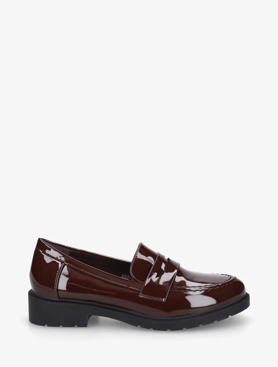 Gelakte mocassins van imitatieleer - Bruin