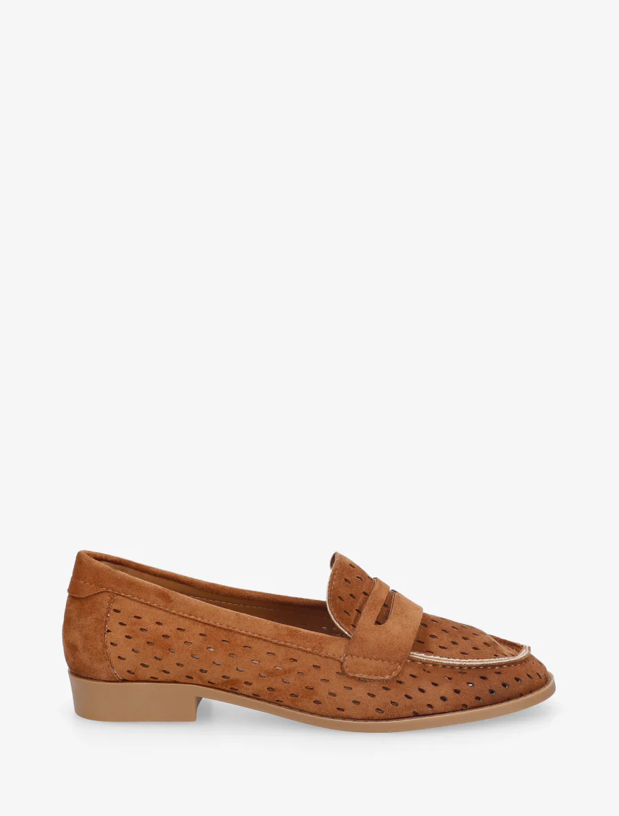 Geperforeerde mocassins van suèdine - Kameel
