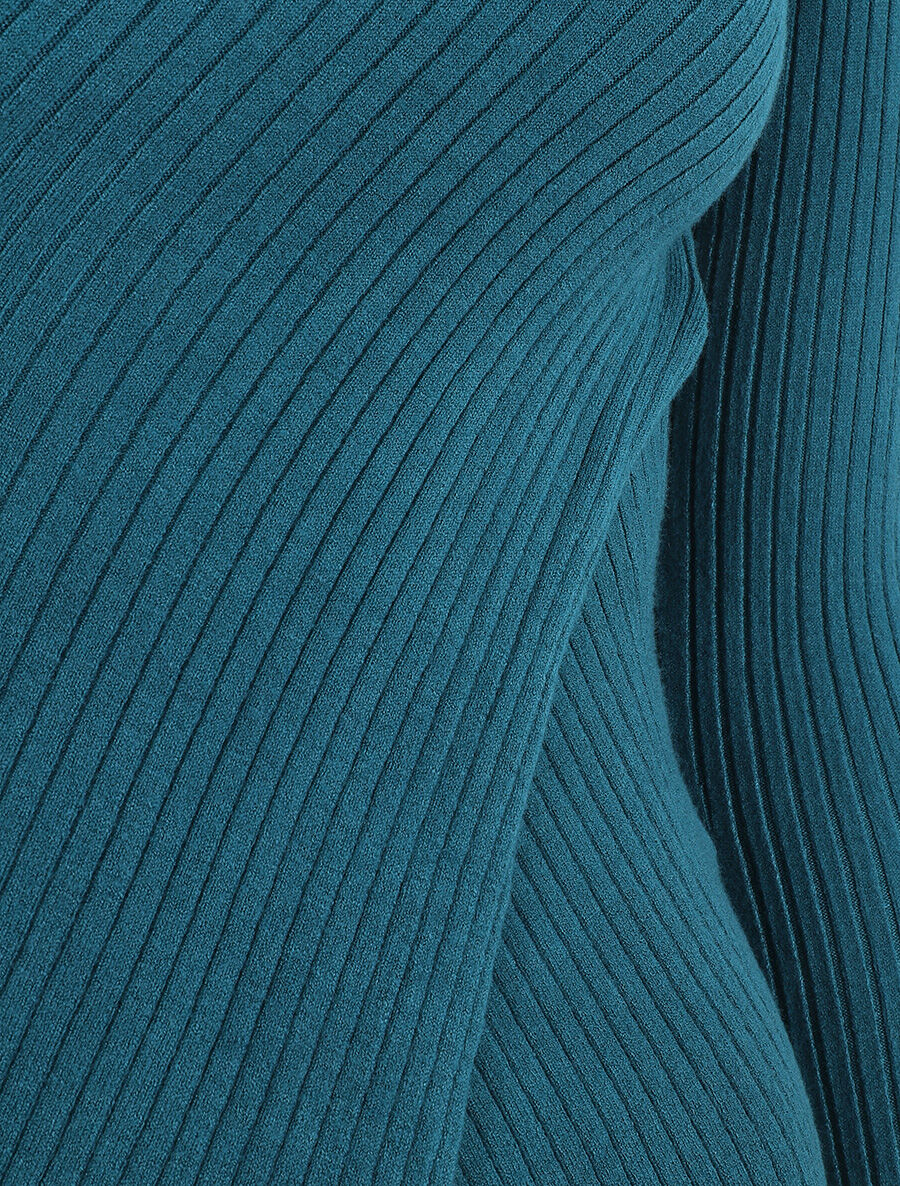 Geribde. nauwsluitende trui met overslagkraag - Blauwgroen - Image 3