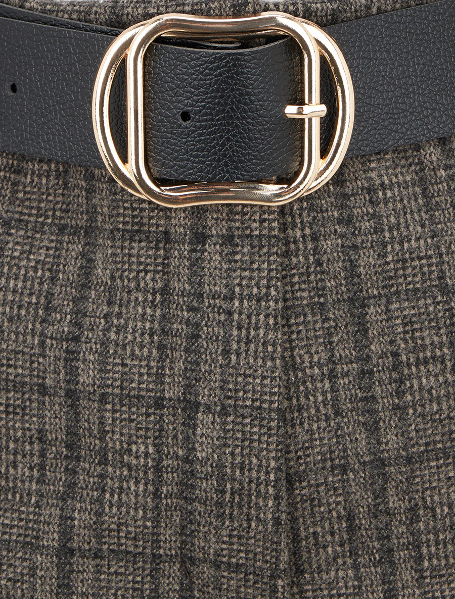 Geruite short met omgeslagen zoom - Zwart - Image 3