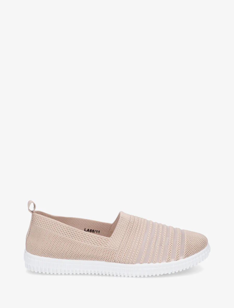 Gestreepte slip-on van opengewerkt breiwerk - Donker beige