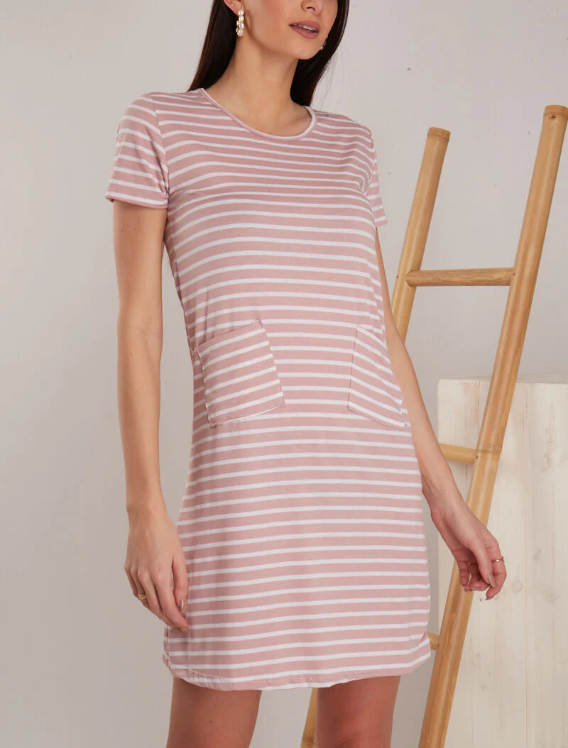 Gestreepte T-shirt jurk - roze