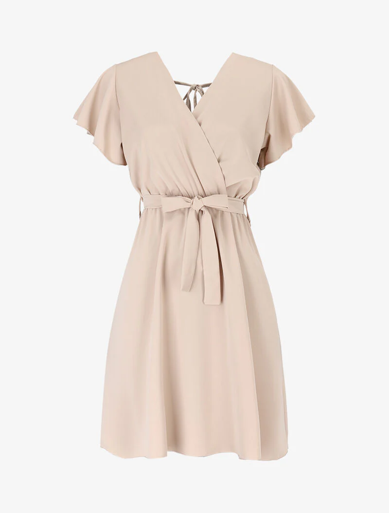 Getailleerde jurk met volant schouders - Beige