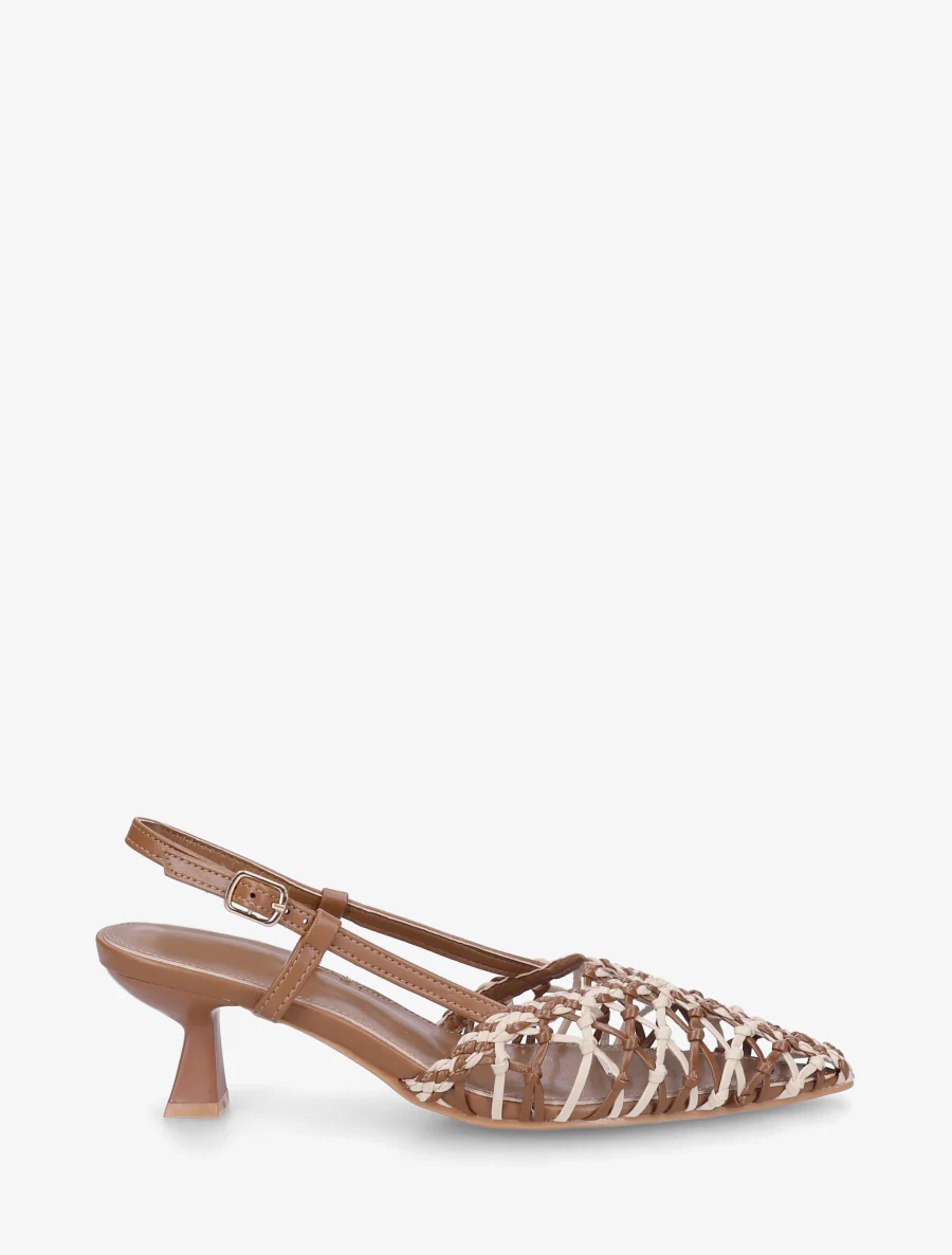 Gevlochten pumps van imitatieleer - Bruin