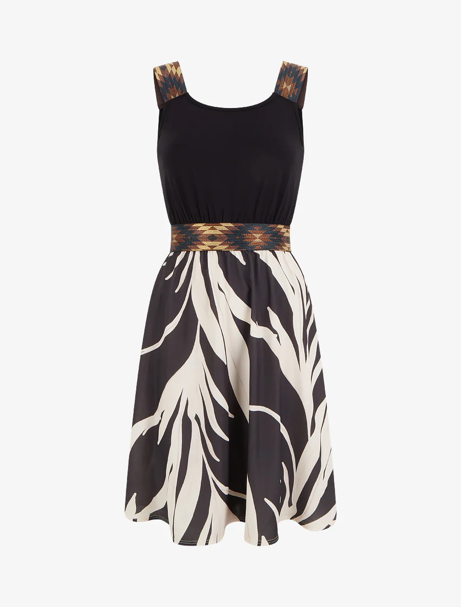 Grafische printjurk met fantasie-elastische taille. - Zwart