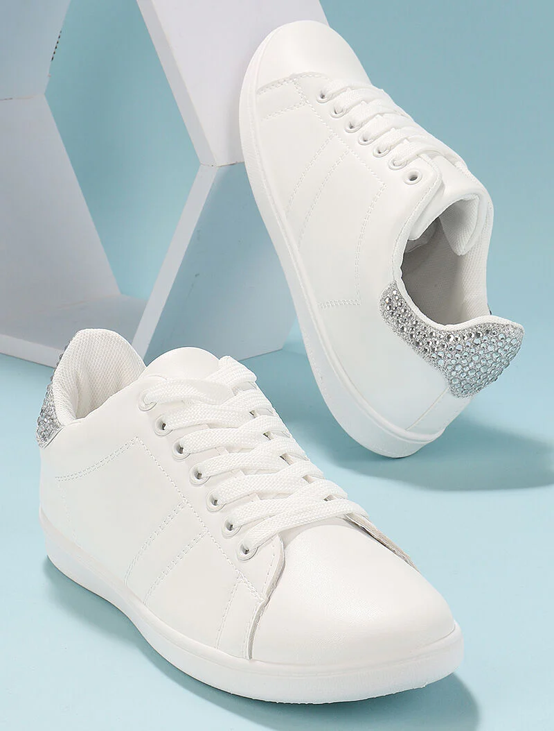 Iridescente hiel baskets met strass - zilver