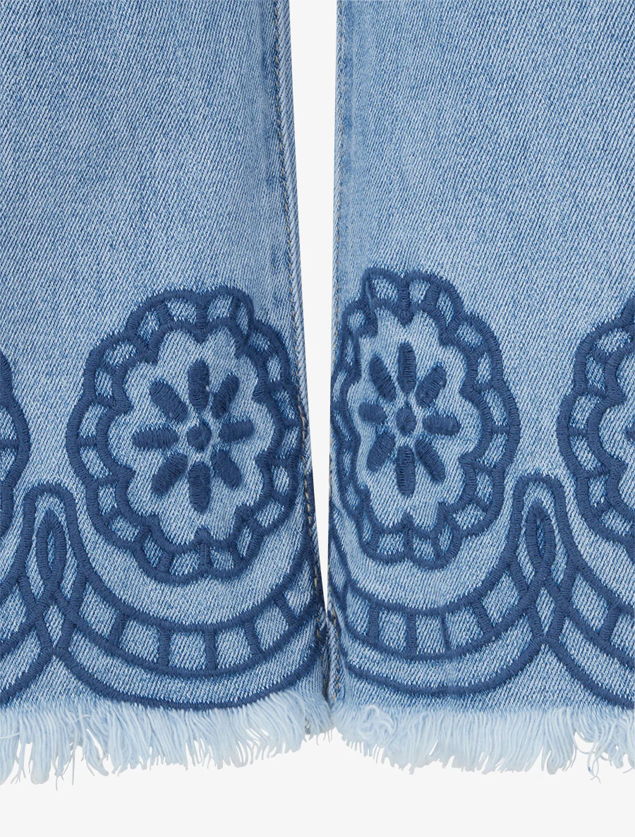 Jeans met borduursels en opgestikte zakken - Blauw - Image 3