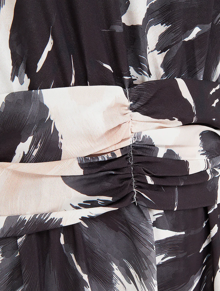 Jurk met bladprint en elastische tailleband - Zwart - Image 3