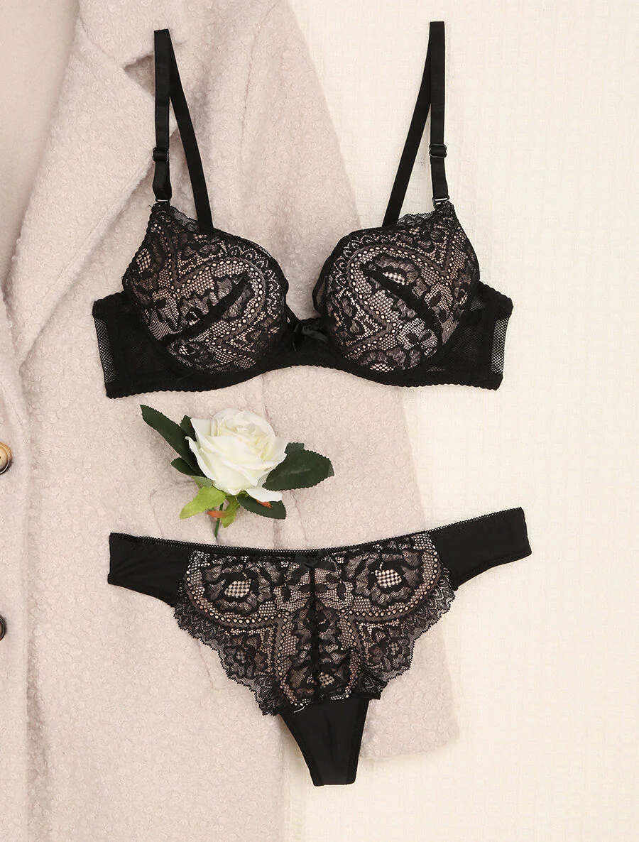 Kant- en tule set met bandjes - Zwart/nude