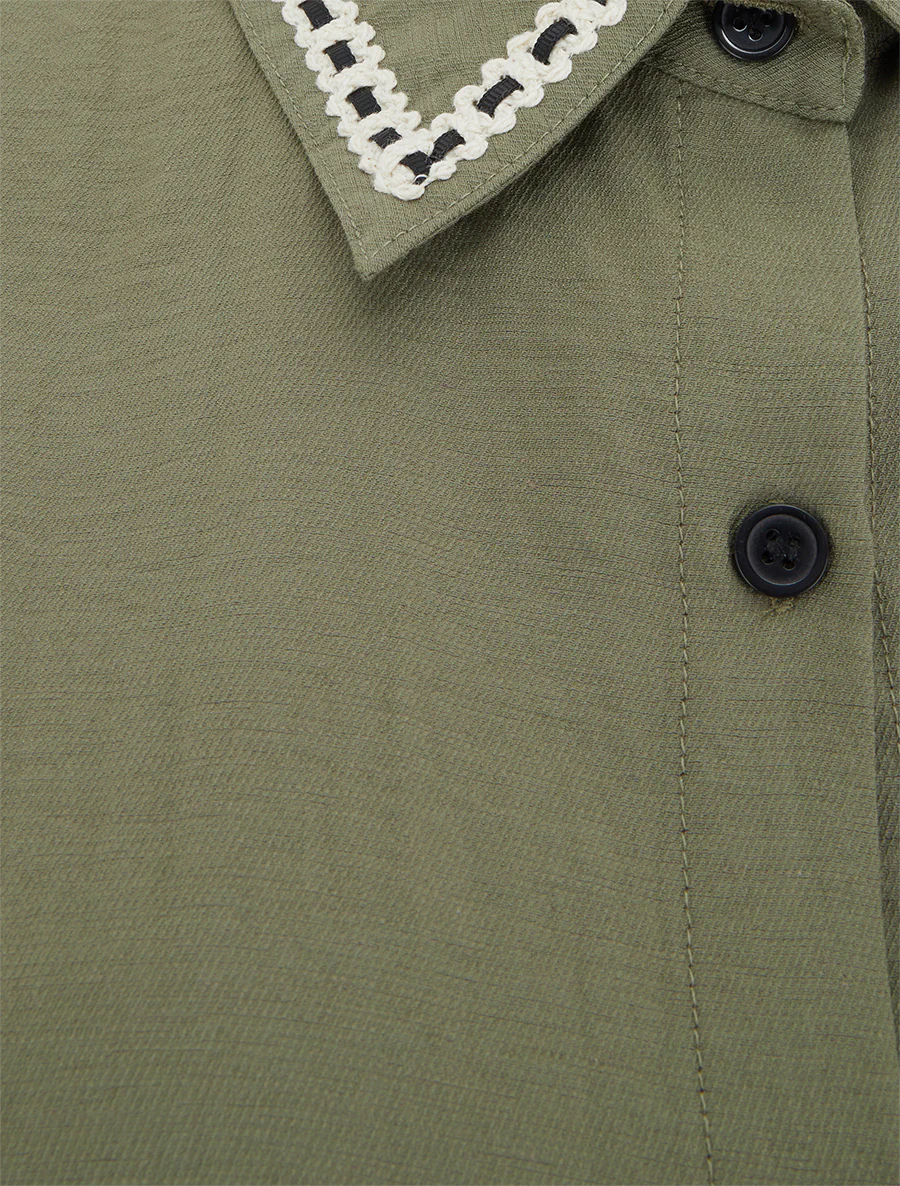 Korte knoopblouse om te knopen - Kaki - Image 3