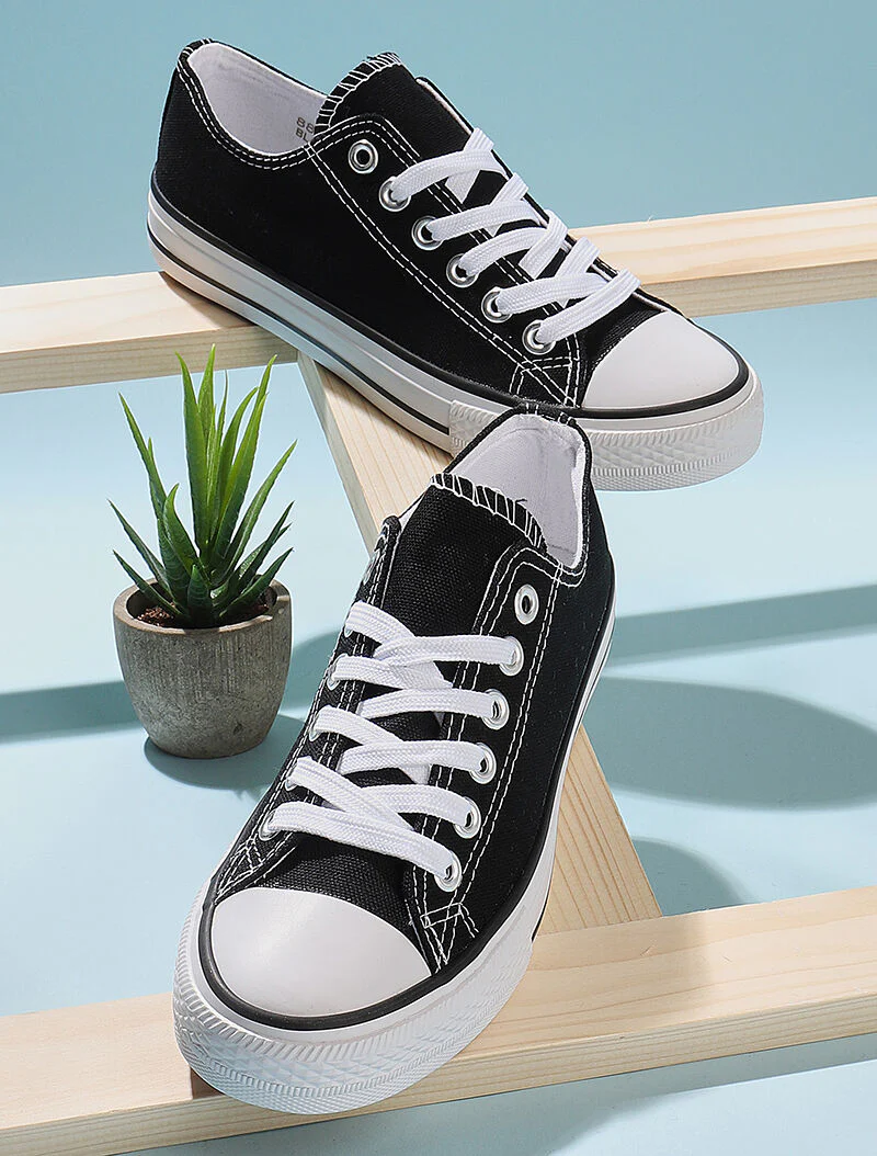 Lage tennisschoenen effen - zwart