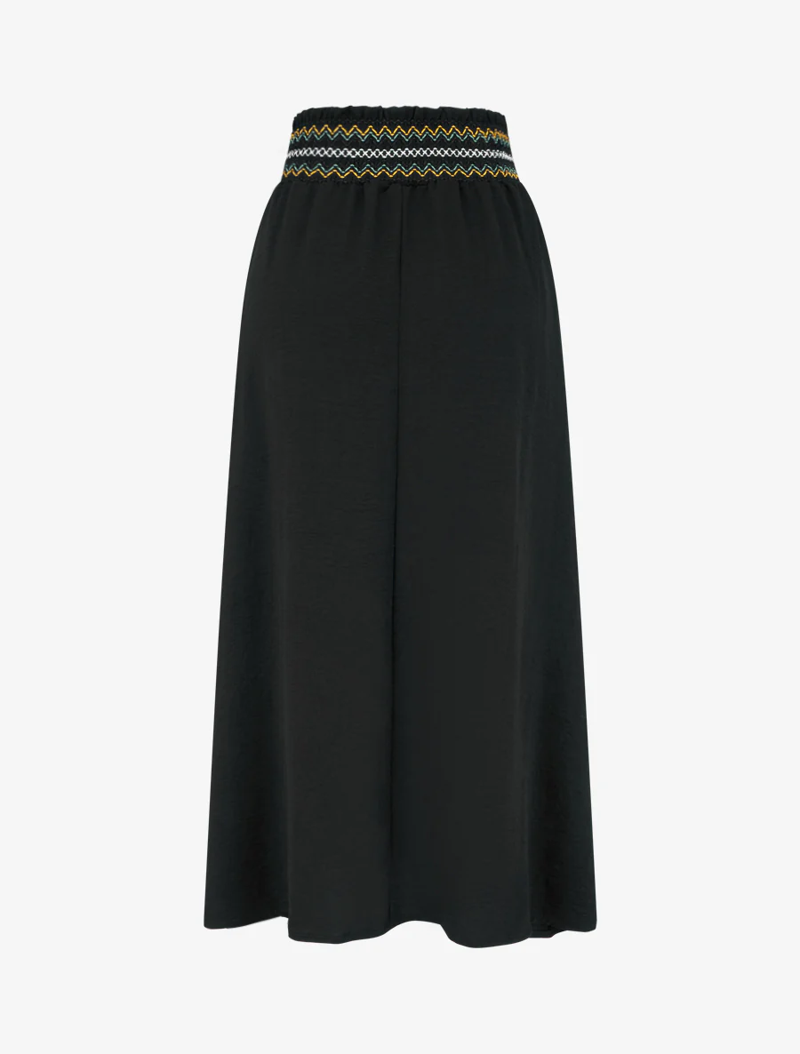 Lange uitlopende rok met elastische tailleband - Zwart - Image 2