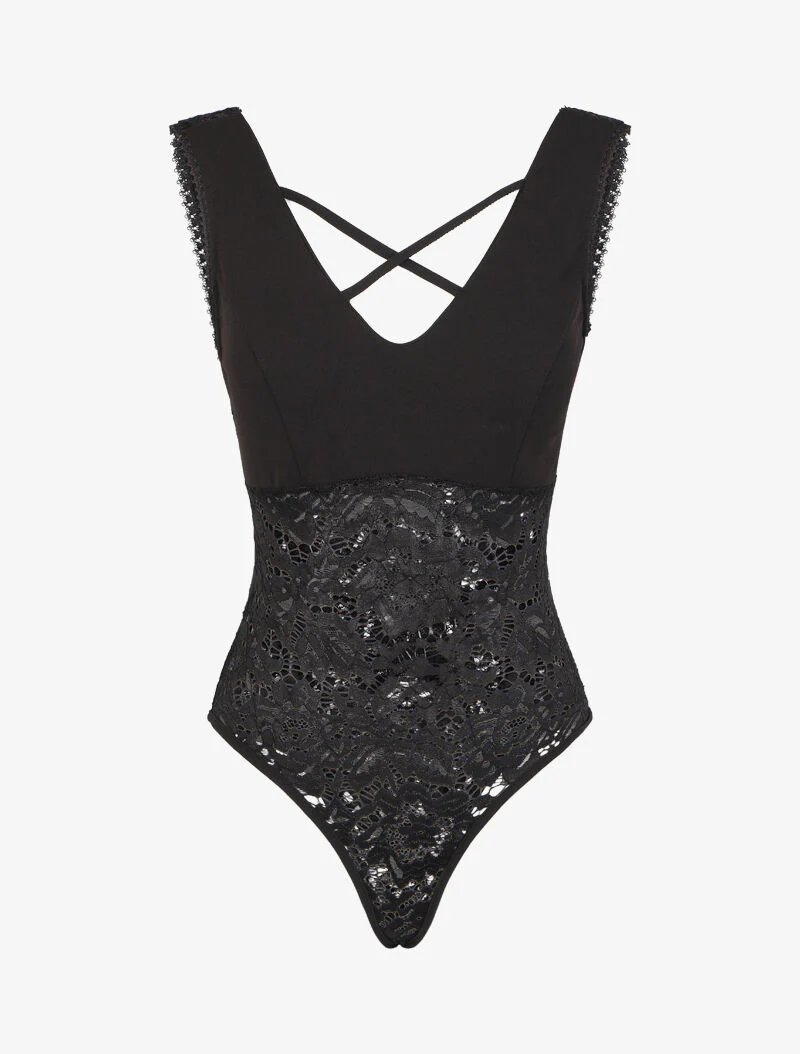 Kanten body met voorgevormde bustier cups - Zwart