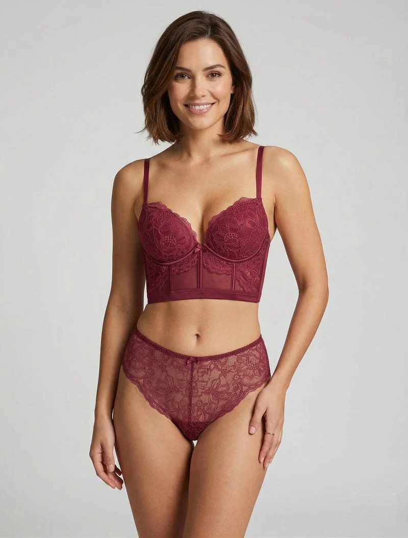 Lingerieset in korsetstijl met bloemenkant - Pruim
