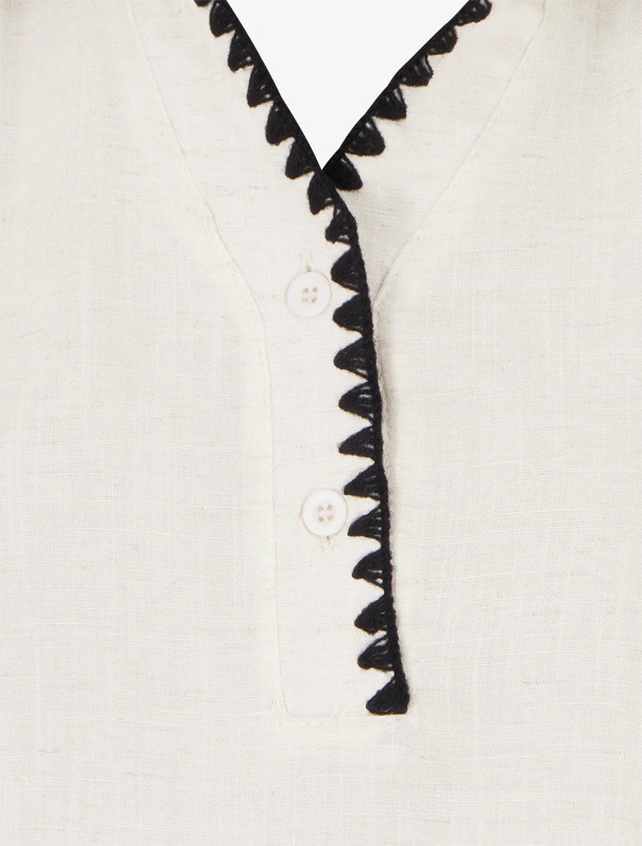 Mouwloze blouse met geborduurde kraag - Ecru - Image 3