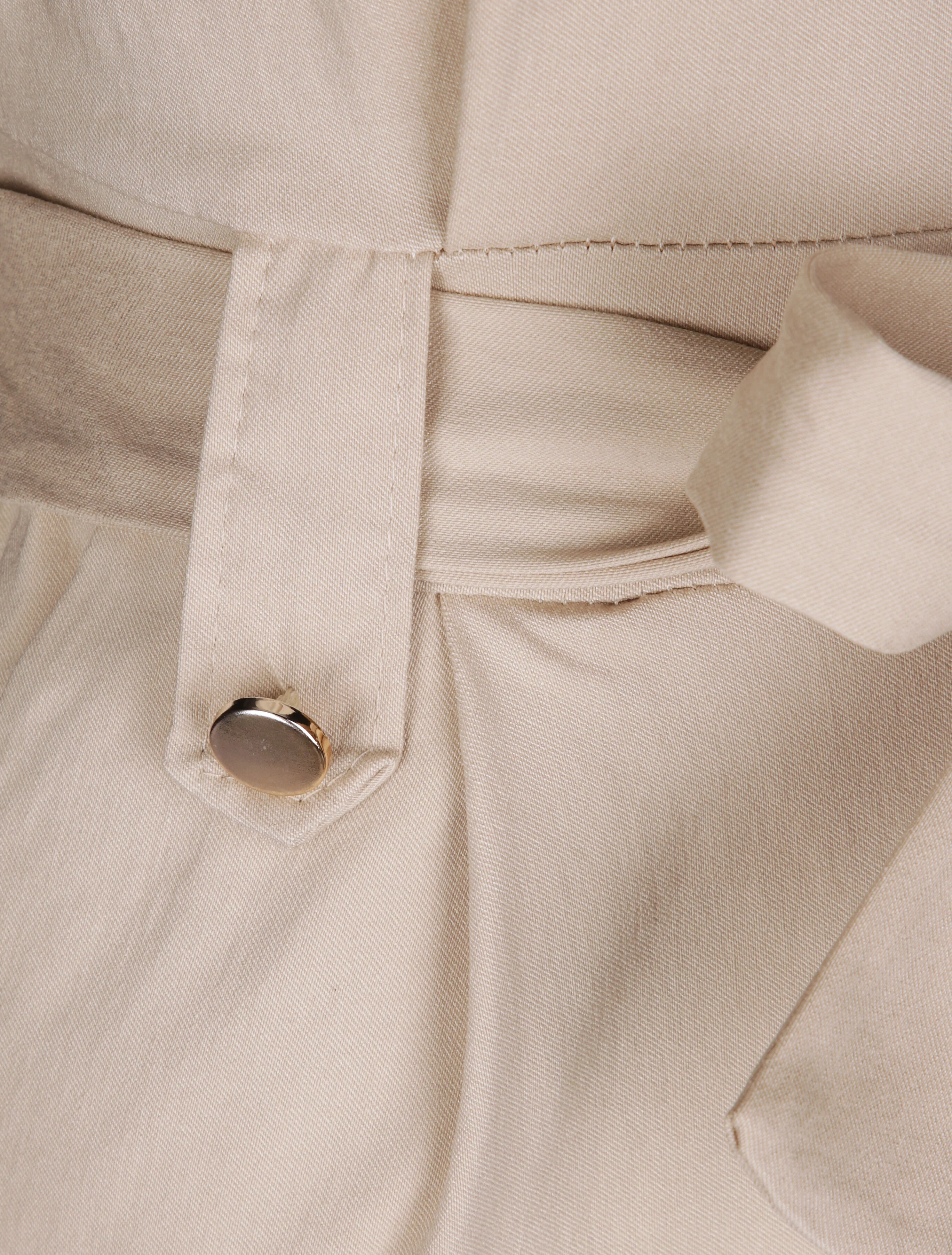 Mouwloze jurk met riem - beige - Image 3