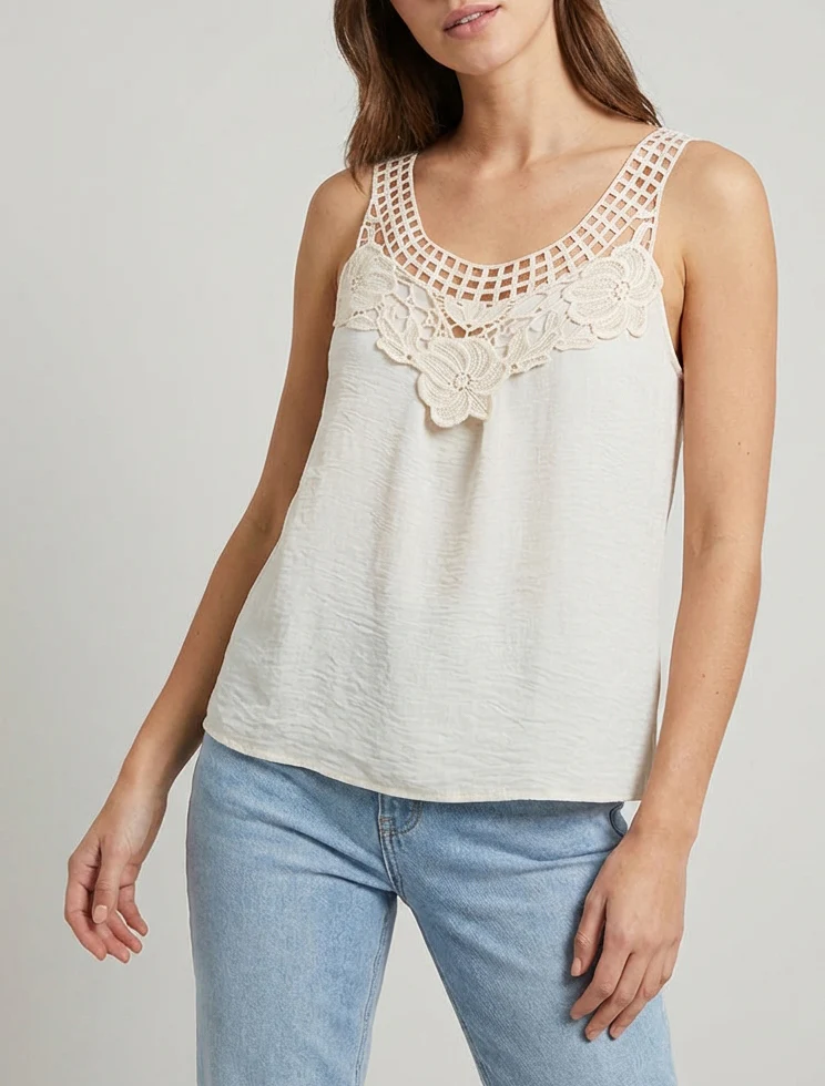 Mouwloze top met kant en haakwerk - Beige - Image 4