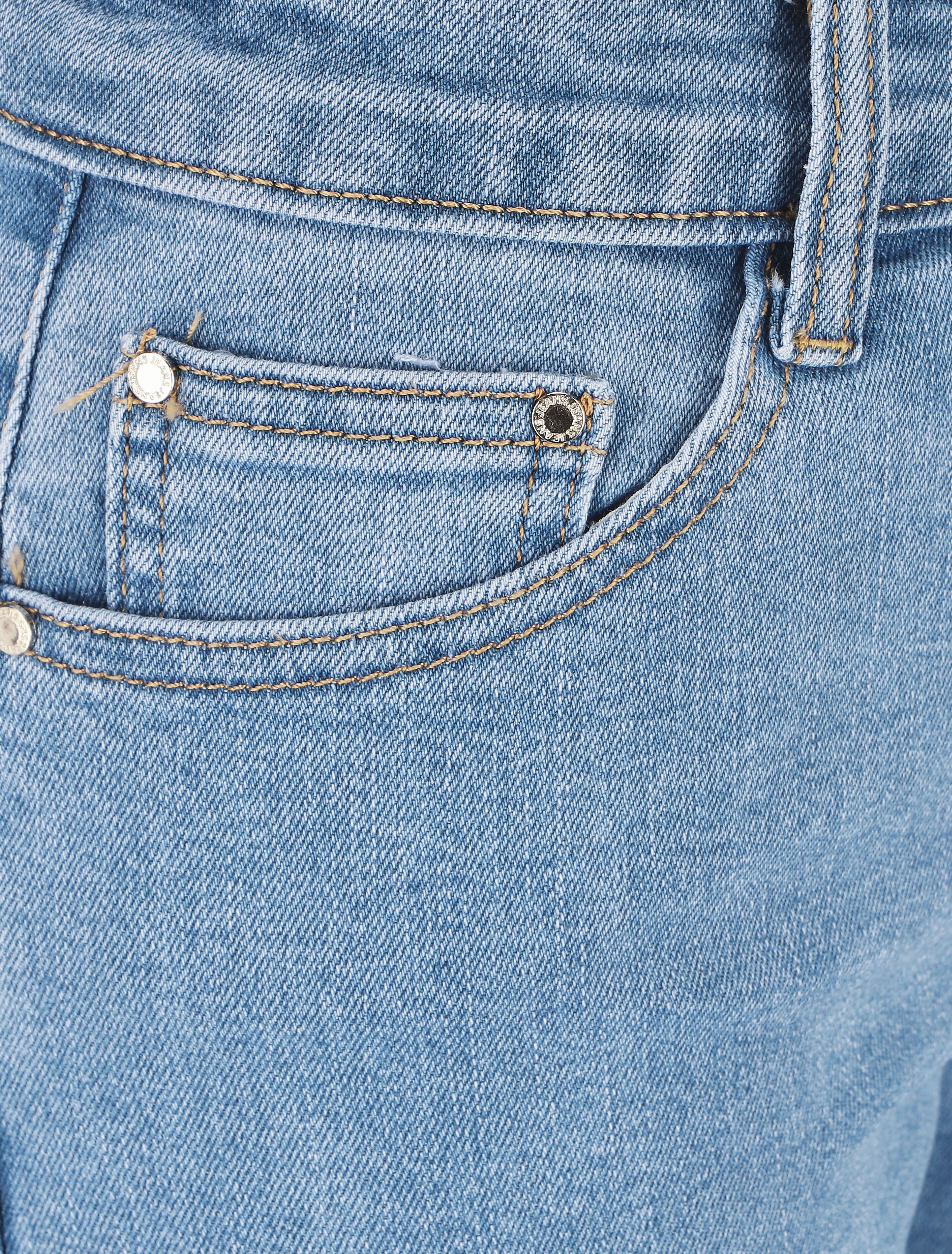 Push-up bermuda met recht afgesneden zomen - Blauw - Image 3