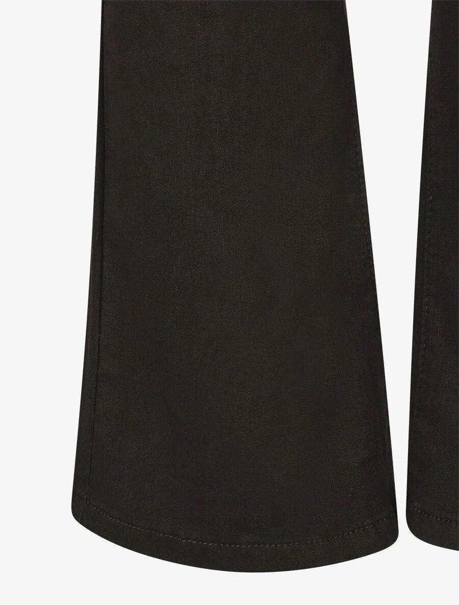 Push-up. uitlopende jeans - zwart - Image 3