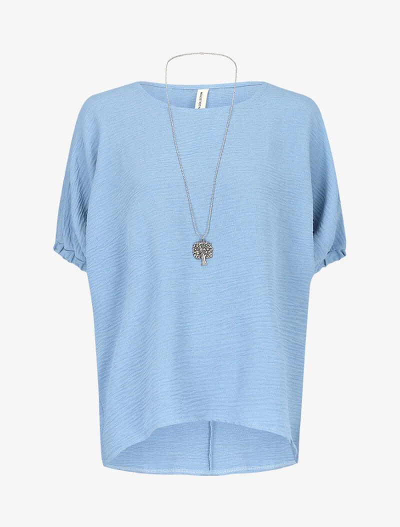 Ruime getextureerde top met lange ketting - lichtblauw