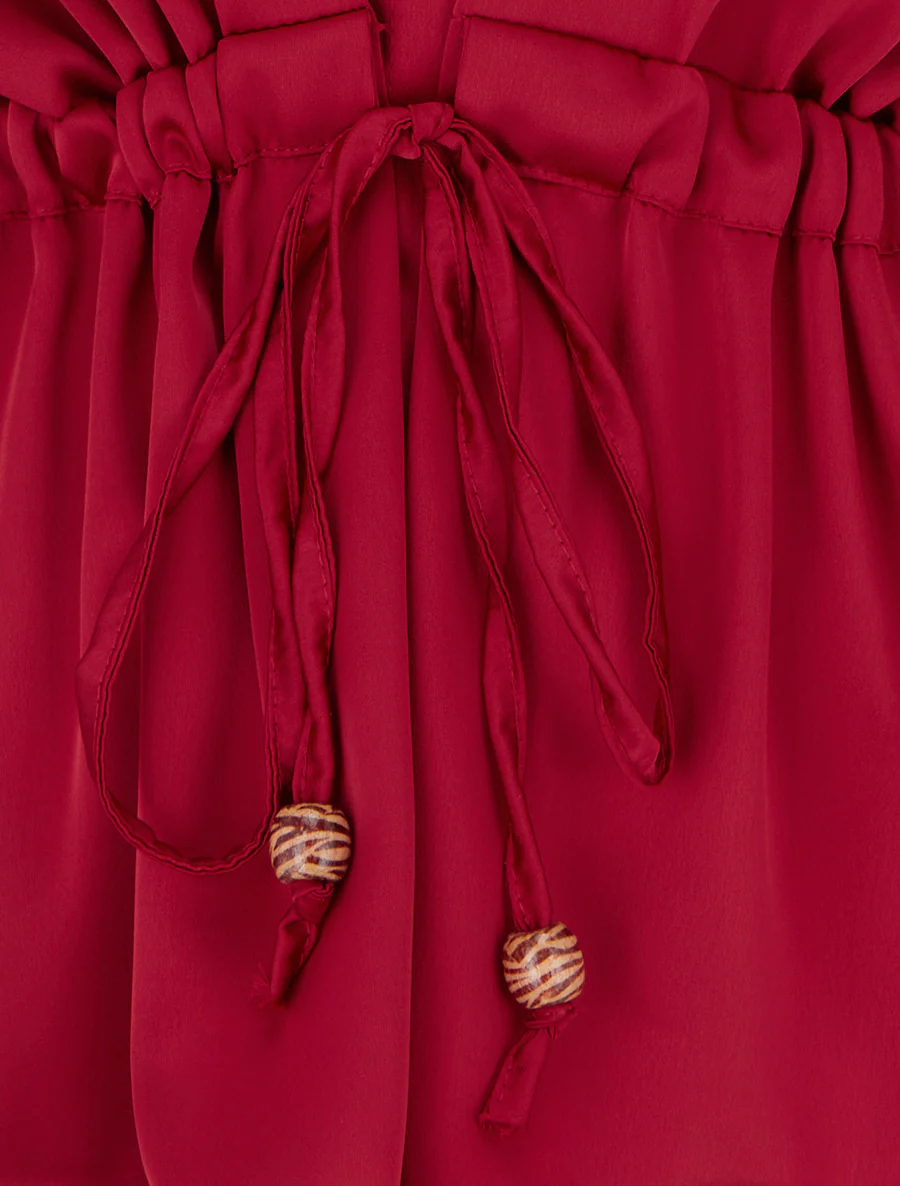 Ruime satijnen blouse met strikjes. - Rood - Image 3