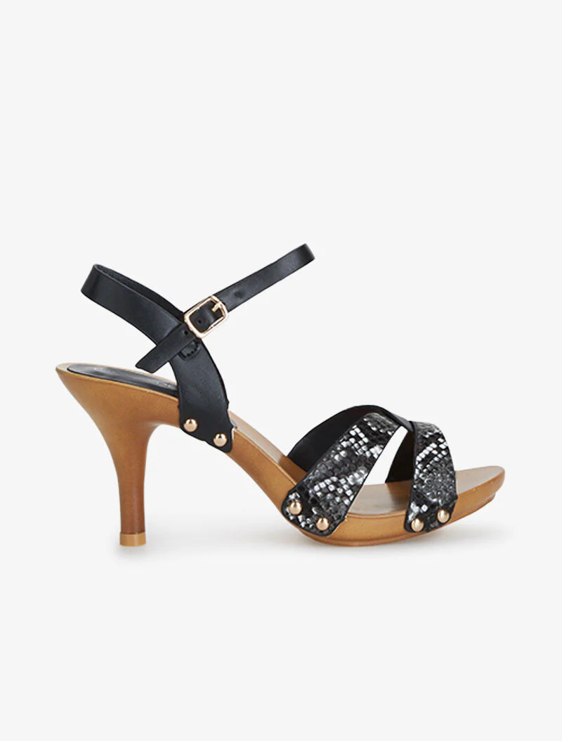 Sandalen met bandjes met print en kleine studs - zwart
