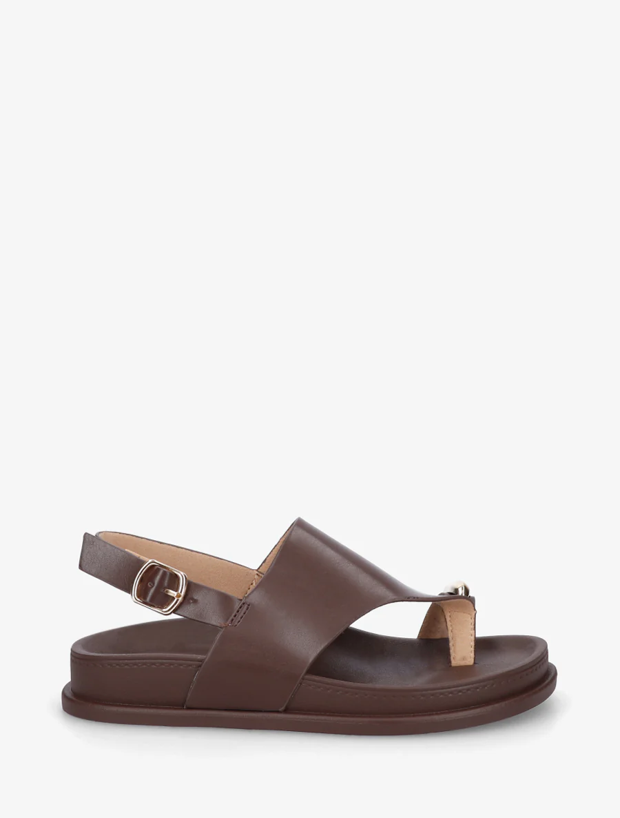 Sandalen van imitatieleer met metalen inzetstuk - Bruin