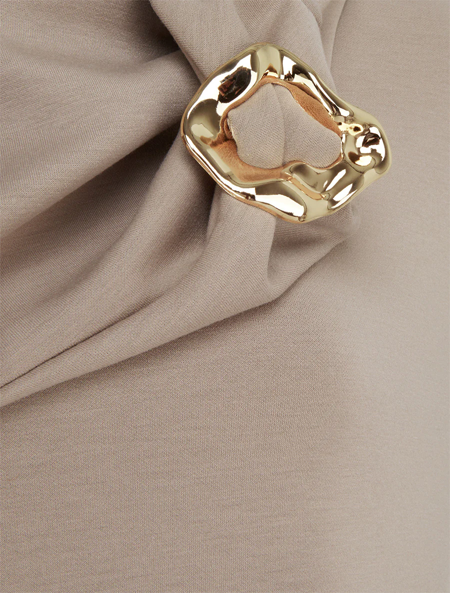 Schede jurk met sierlijke inzetstukken - Beige - Image 3
