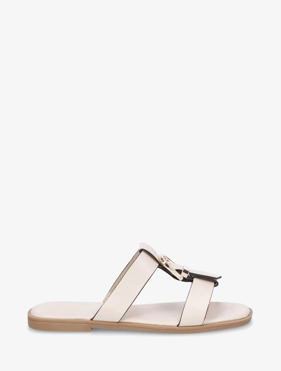 Schoenen met open teen van imitatieleer met decoratieve gesp - Beige