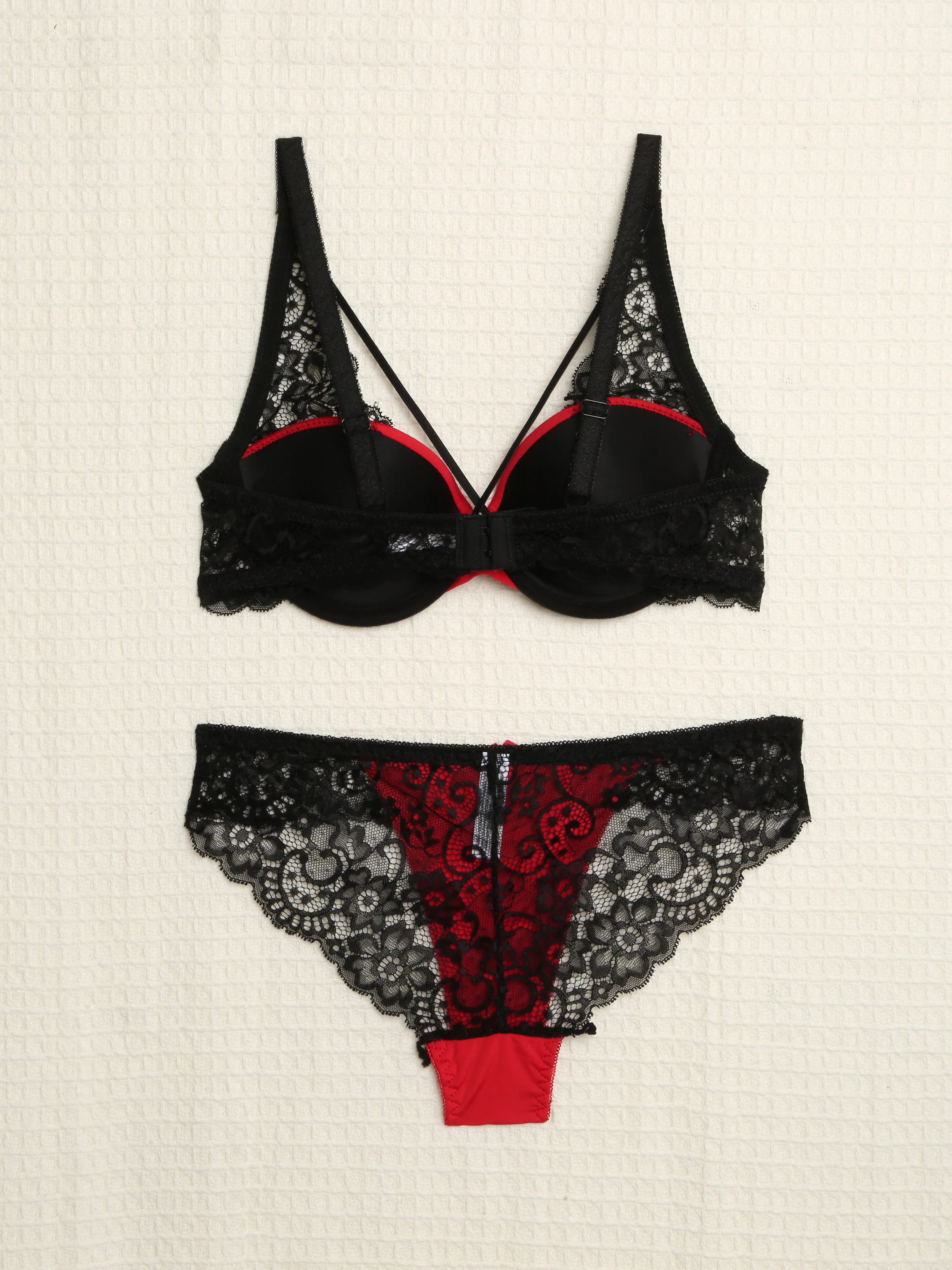 Set met kanten randen en lace out - Rood/zwart - Image 2