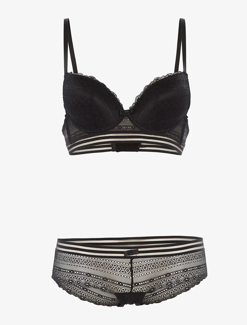 SG set en shorty met grafische lijnen - zwart