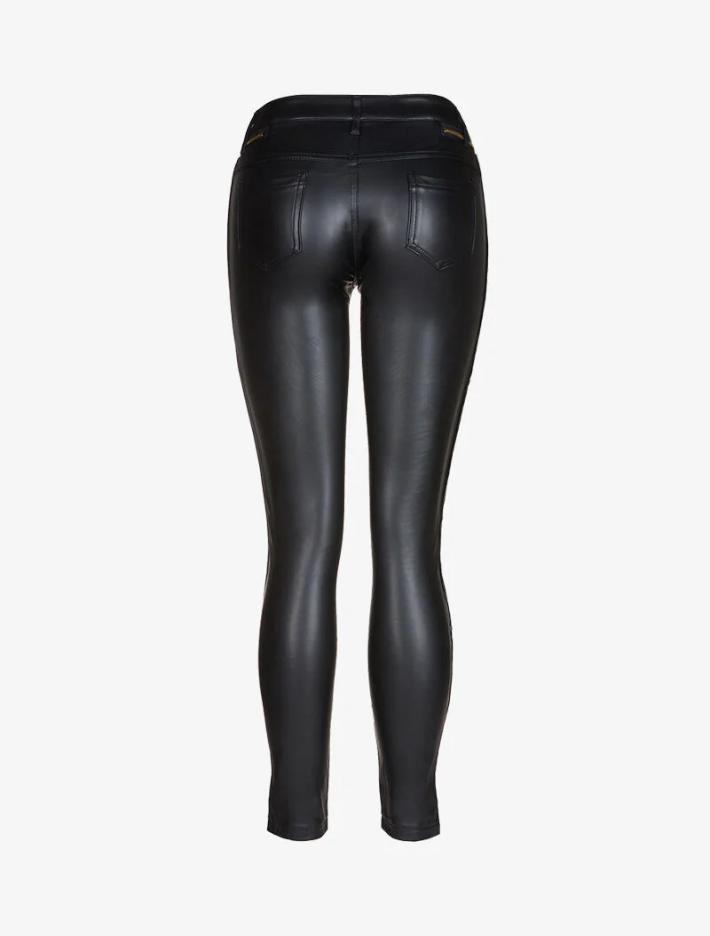 Slim broek in imitatieleer met plooien aan de zijkanten - zwart - Image 2