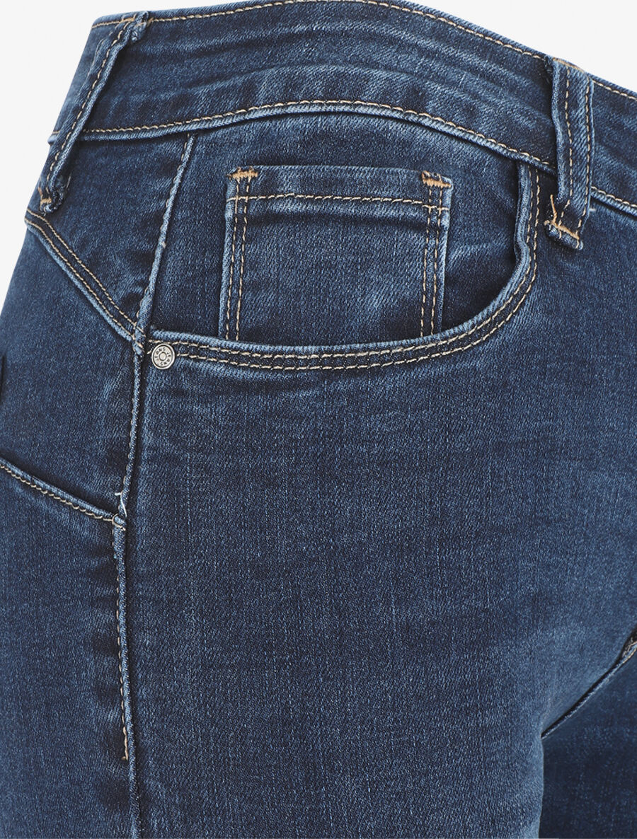 Slim fit push-up jeans. standaard taille - blauw - Image 3