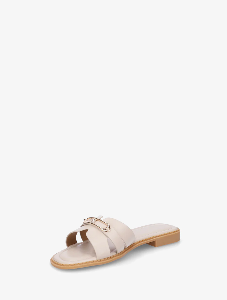 Slippers van imitatieleer met metalen inzetstuk - Beige - Image 3